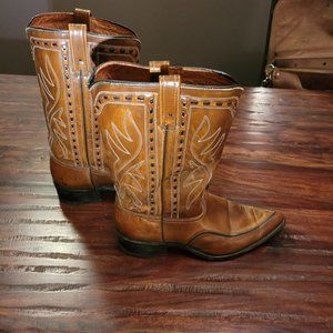 Men's Size 12 Acme Classic Cowboy Boots Dark Caramel Brown